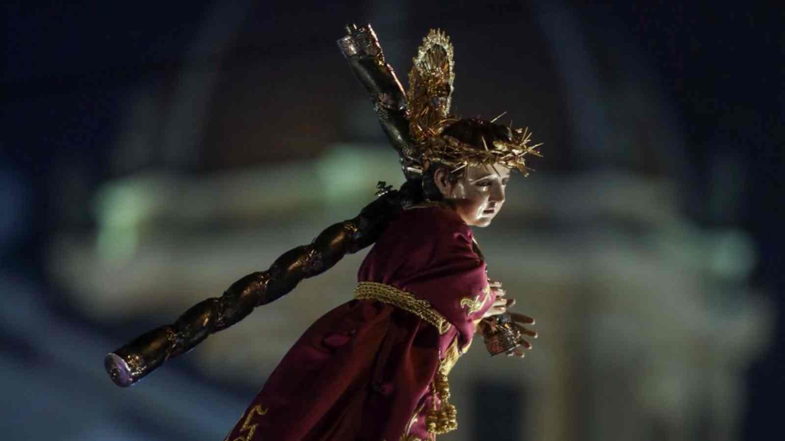 Viacrucis del Niño Nazareno de la Demanda de la iglesia La Merced, zona 1